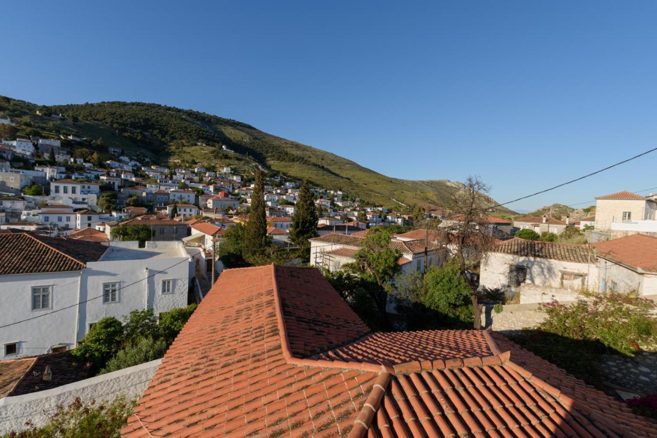 Vita Real Estate Hydra  Bagian luar foto